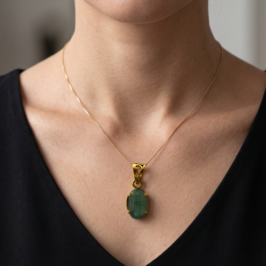 Natural Emerald Pendant - 12.3 - Carat