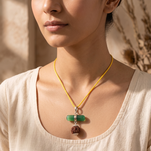Dhan Pendant 7 Mukhi Rudraksha & Green Onyx