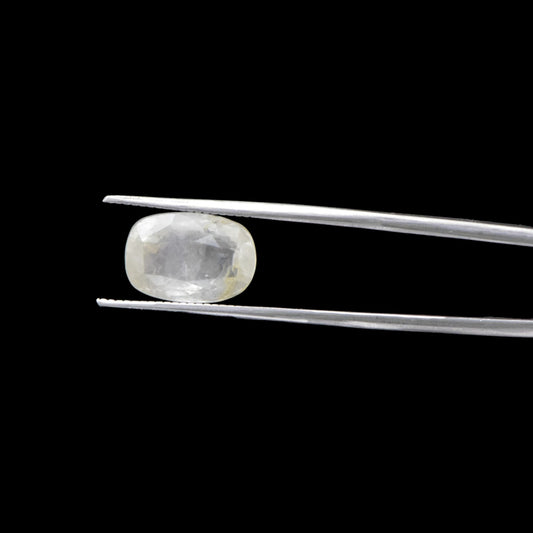 Natural White Sapphire - 7.5 Carat