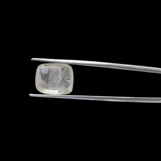 Natural White Sapphire - 7.7 Carat