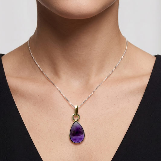Natural Amethyst Pendant - 21.7 Carat