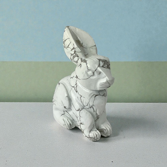 Howlite Rabbit