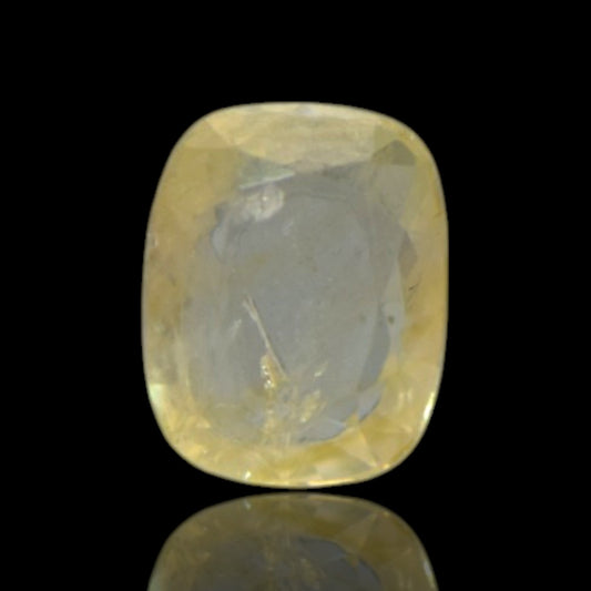 Yellow Sapphire - 4.09 Carat