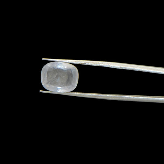 Blue Sapphire - 5.68 Carat