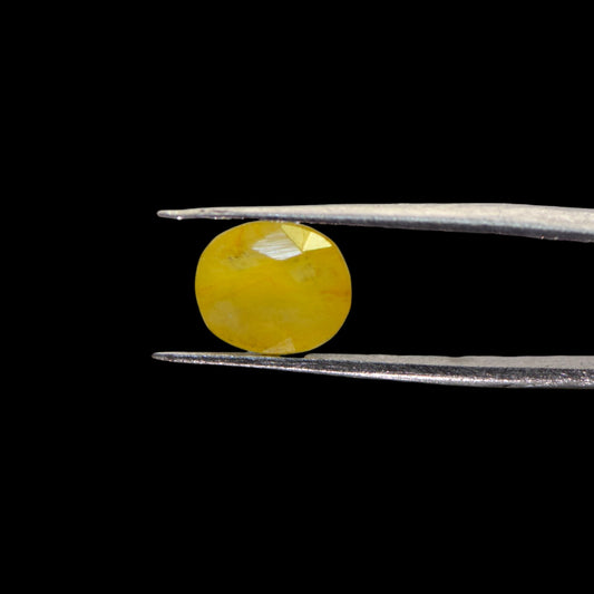 Yellow Sapphire - 5.02 Carat