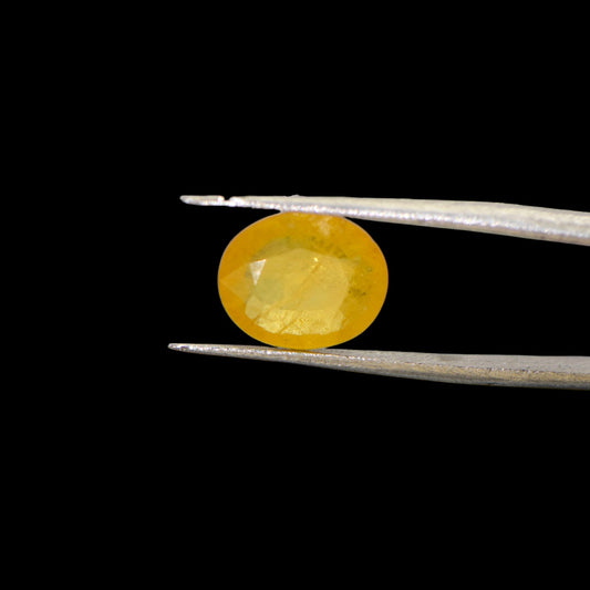 Yellow Sapphire - 4.5 Carat