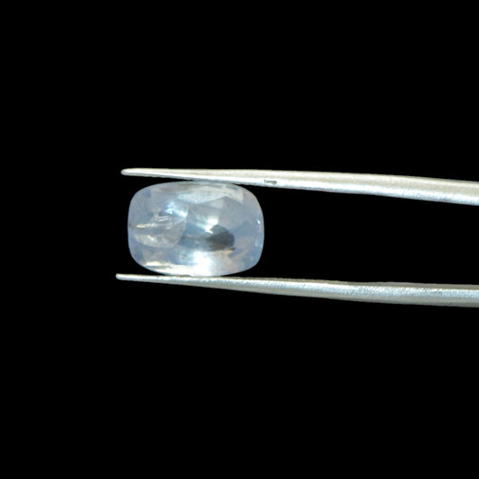 Blue Sapphire - 5.59 Carat