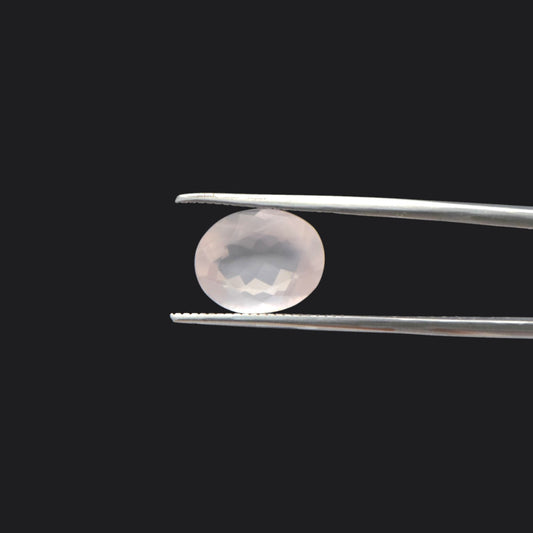 Rose Quartz - 3.7 Carat