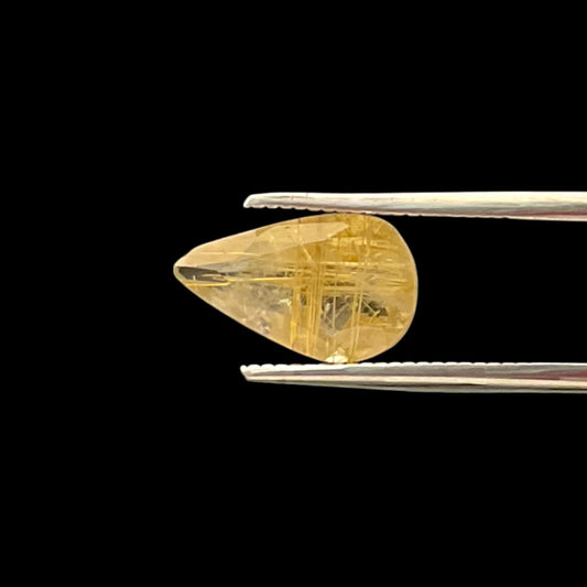Golden Rutilated Quartz - 3.13 Carat