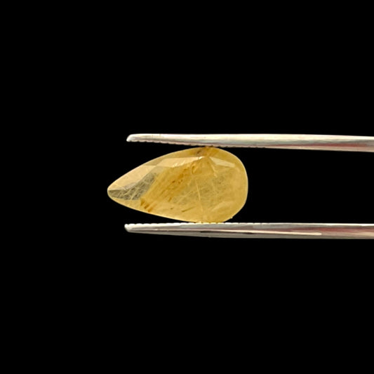 Golden Rutilated Quartz - 3.89 Carat