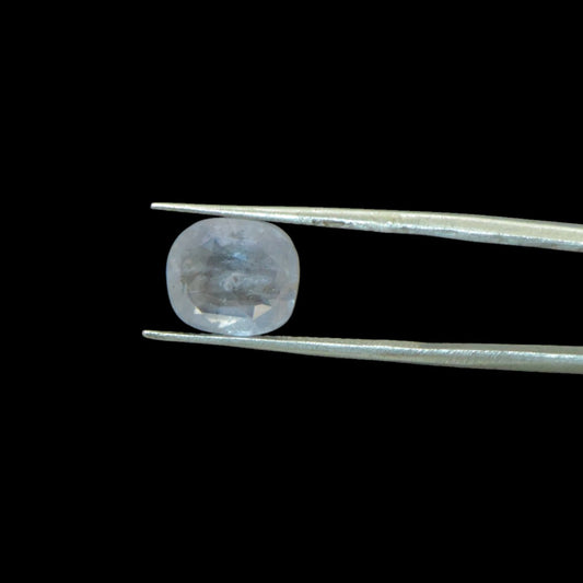 Blue Sapphire - 4.89 Carat
