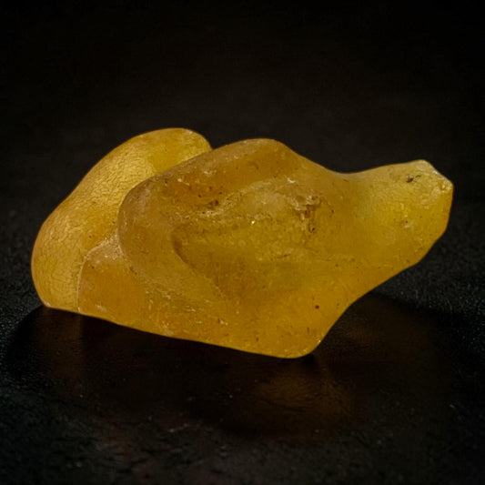 Natural Amber - 18 Carat