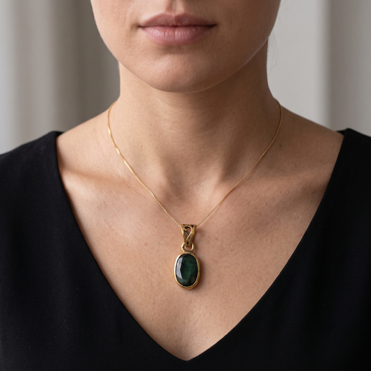 Natural Emerald Pendant  - 13.9 - Carat