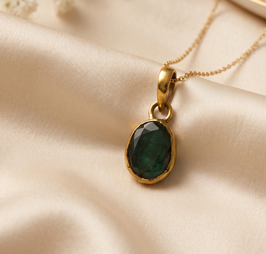 Natural Emerald Pendant  - 14.8 - Carat