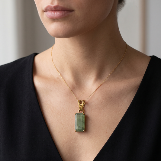 Natural Emerald Pendant  - 15.3 - Carat