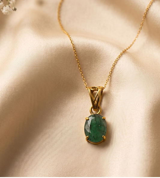 Natural Emerald Pendant  - 11.6 - Carat